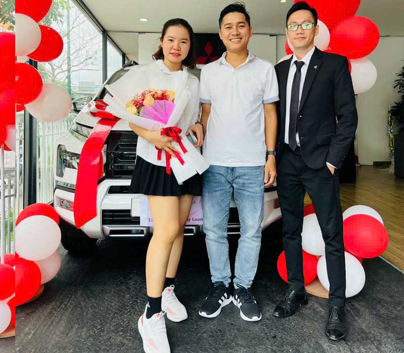Hình ảnh hoạt động tư vấn xe tại Yên Bái